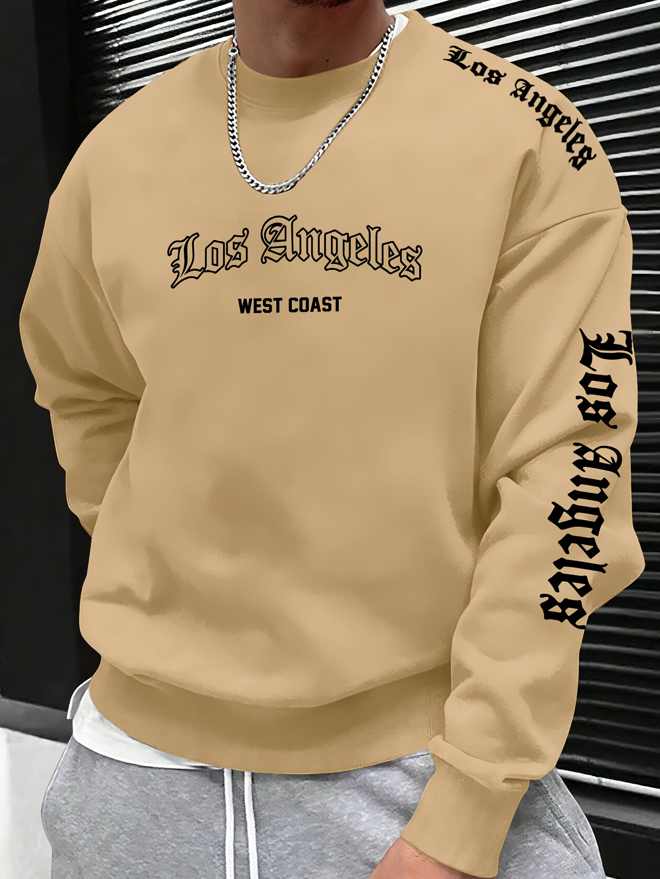 2026 Autumn/Winter Men's Round - огляд і ціна Men'S Tops Fashion